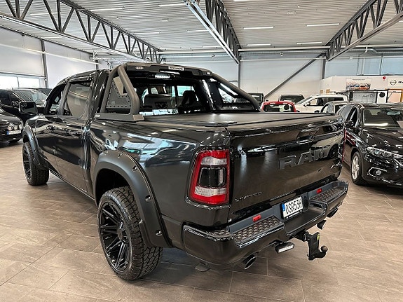 Dodge RAM 1500 11 of 11