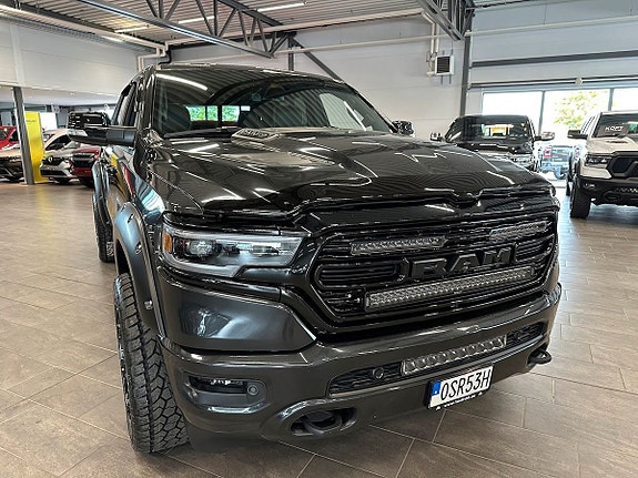 Dodge RAM 1500 4 of 11