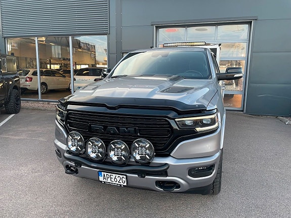 Dodge RAM 1500 15 of 15