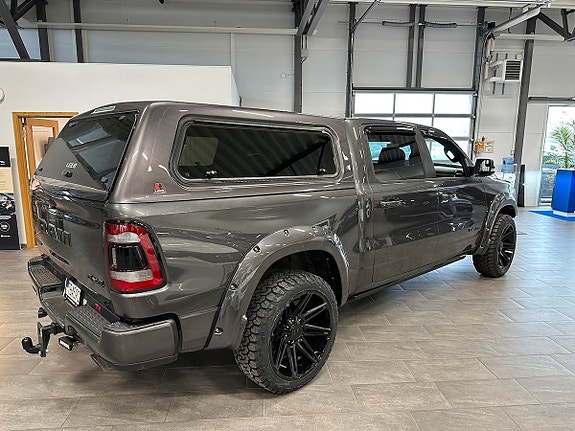 Dodge RAM 1500 7 of 17