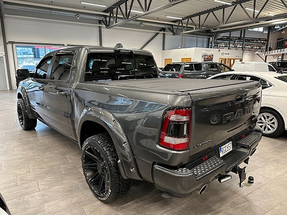 Dodge RAM 1500 8 of 10