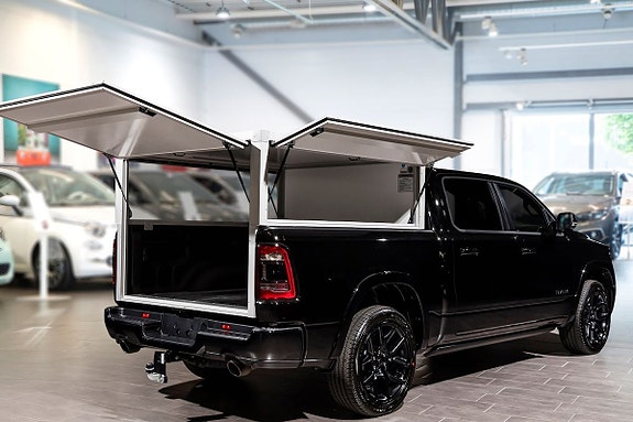 Dodge RAM 1500 10 of 22