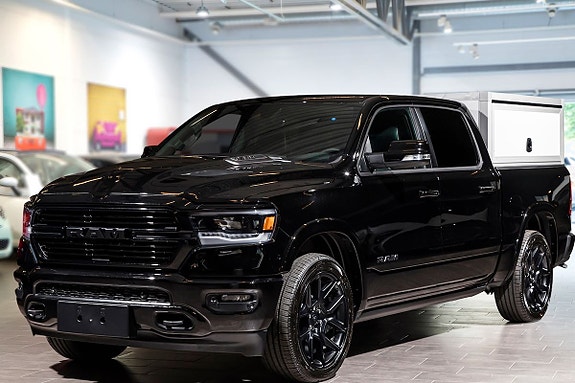 Dodge RAM 1500 2 of 22