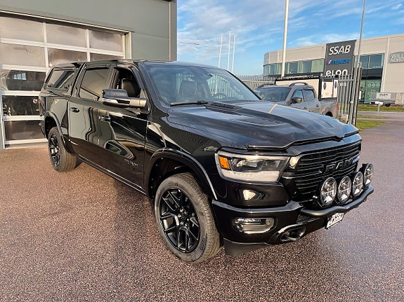 Dodge RAM 1500 11 of 17