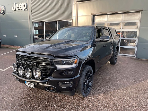 Dodge RAM 1500 12 of 17