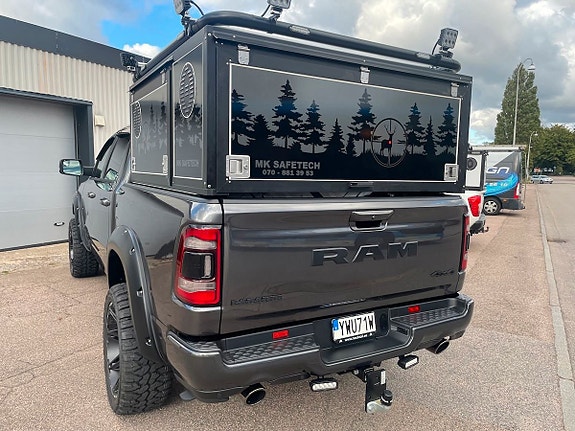 Dodge RAM 1500 7 of 10