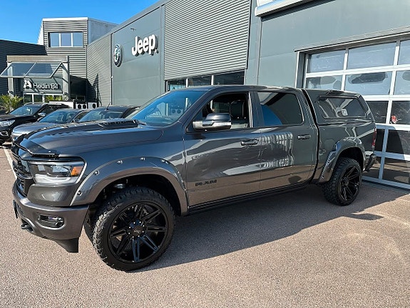 Dodge RAM 1500 4 of 10