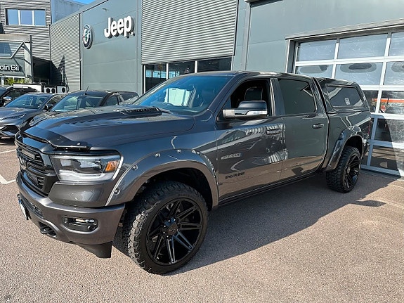 Dodge RAM 1500 3 of 10