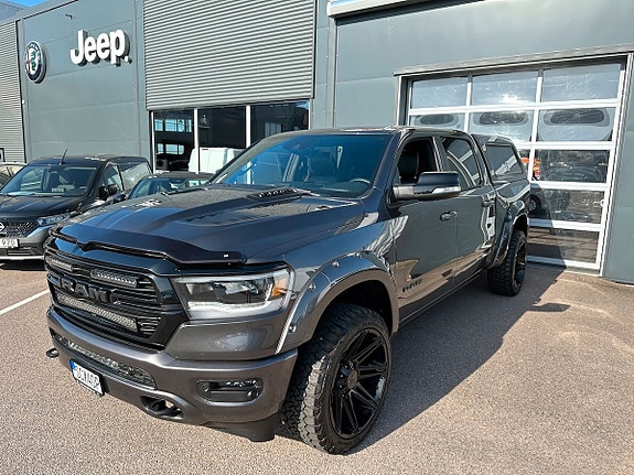 Dodge RAM 1500 2 of 10