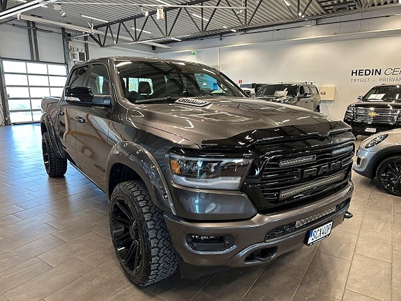Dodge RAM 1500 2 of 19