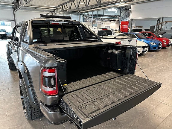 Dodge RAM 1500 7 of 16
