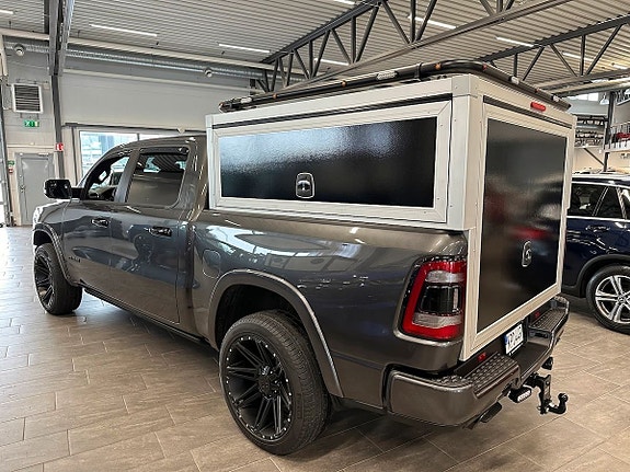 Dodge RAM 1500 11 of 13