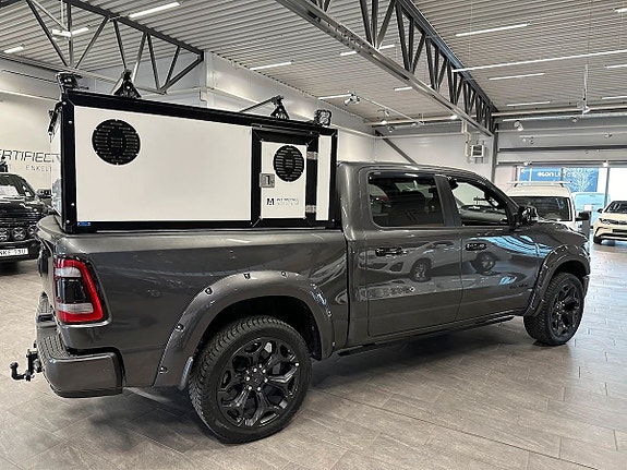Dodge RAM 1500 6 of 11