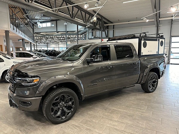 Dodge RAM 1500 4 of 11