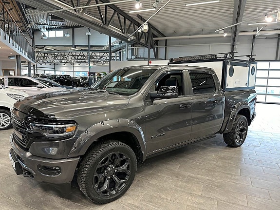 Dodge RAM 1500 9 of 11