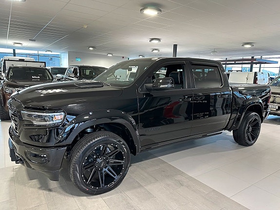 Dodge RAM 1500 4 of 23