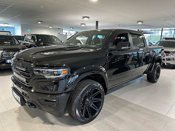 Dodge RAM 1500 3 of 23