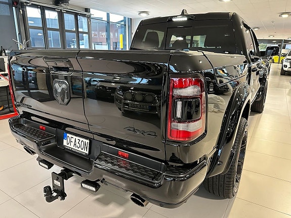 Dodge RAM 1500 11 of 23
