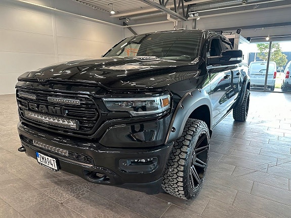 Dodge RAM 1500 10 of 18