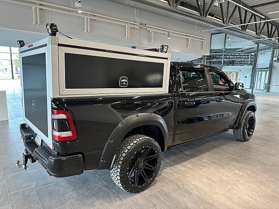 Dodge RAM 1500 7 of 18