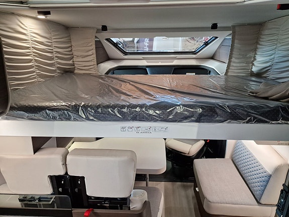 Adria MATRIX SUPREME MB 670 SL (ALDE+Ugn+Markis+Mercedes) 14 of 15