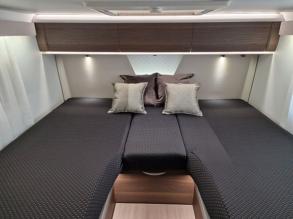 Adria MATRIX SUPREME MB 670 SL (ALDE+Ugn+Markis+Mercedes) 12 of 15