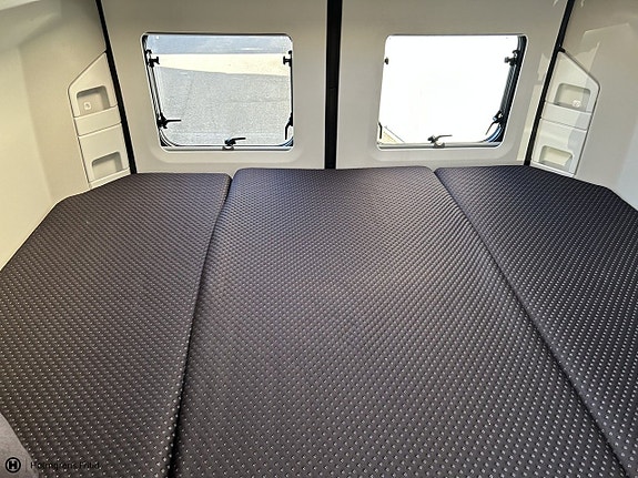 Adria Twin SUPREME 600 SPB - Dieselpanna 9 of 12