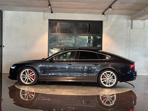 Audi A7 10 of 22