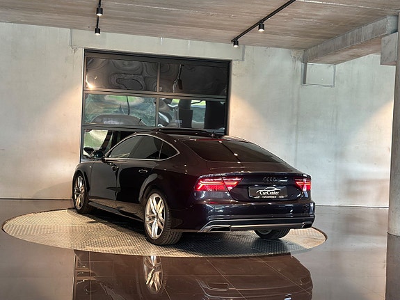 Audi A7 7 of 22