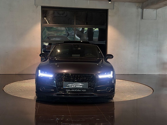 Audi A7 8 of 22