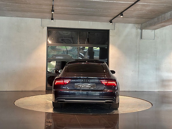 Audi A7 9 of 22