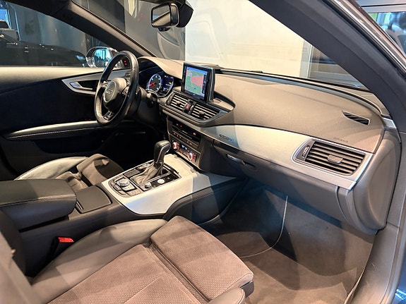 Audi A7 4 of 25