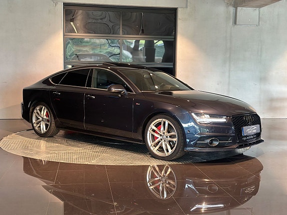 Audi A7 2 of 5