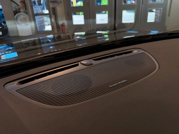 Volvo V90 17 of 27