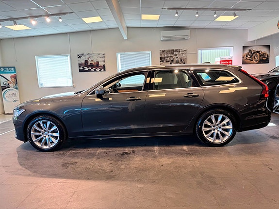 Volvo V90 23 of 27
