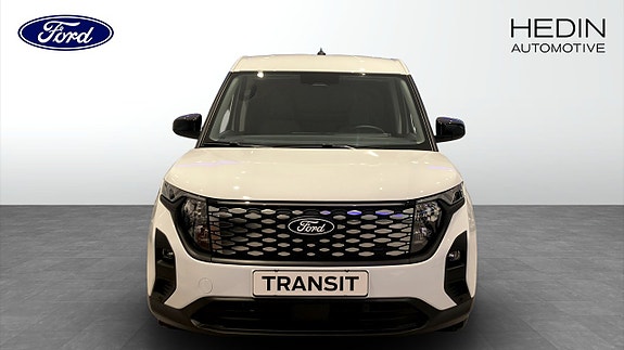 Ford E-Courier 8 of 12