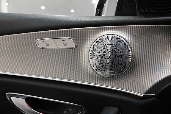 Mercedes-Benz E350 d 23 of 26