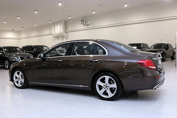 Mercedes-Benz E350 d 5 of 5