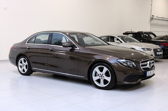 Mercedes-Benz E350 d 2 of 5