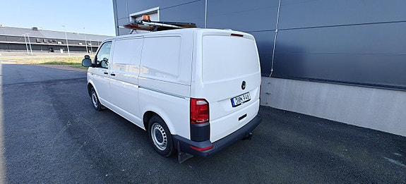 Volkswagen Transporter 3 of 5