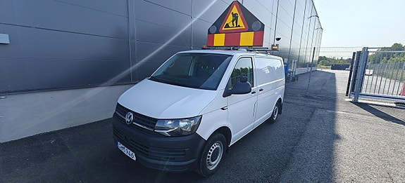 Volkswagen Transporter 8 of 12