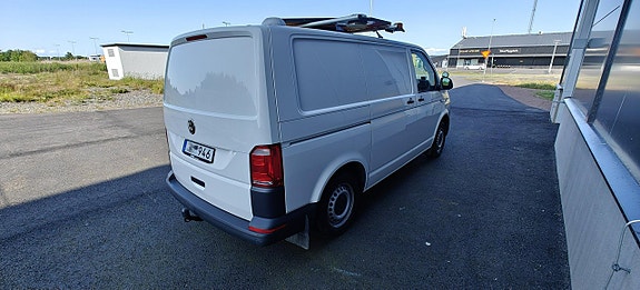 Volkswagen Transporter 4 of 5