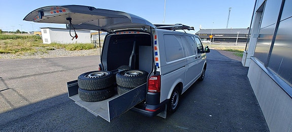 Volkswagen Transporter 10 of 12