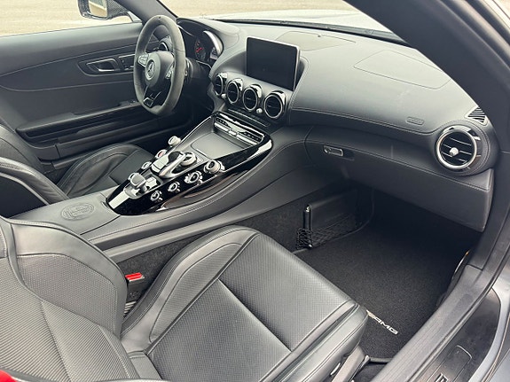 Mercedes-Benz AMG GT C 10 of 13