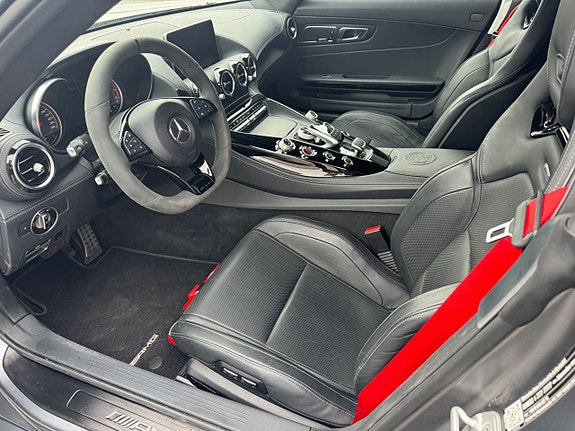 Mercedes-Benz AMG GT C 9 of 13