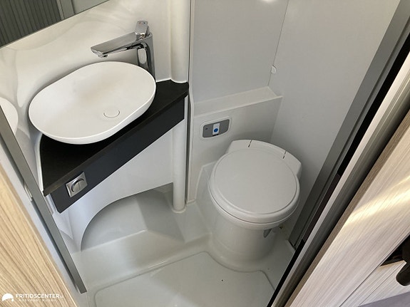Adria COMPACT SL 10 of 15