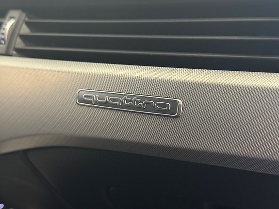 Audi A4 22 of 23
