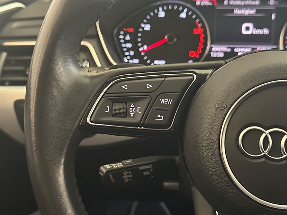 Audi A4 14 of 23