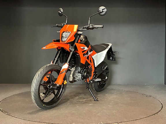 KTM 125 SMC R  - JE68 September Rush 3 of 6