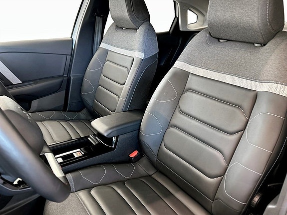 Citroen C4 X 5 of 5